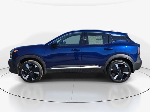 New 2026 Nissan Kicks SR image 8