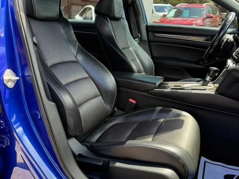 Used 2018 Honda Accord Sport image 18