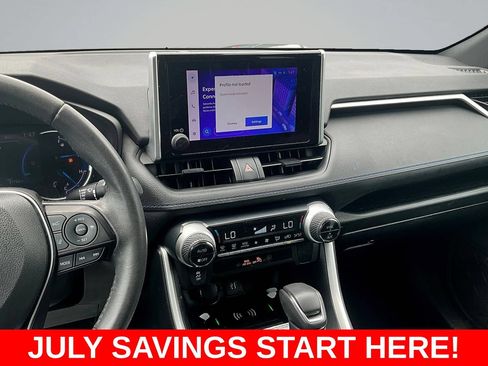 Used 2023 Toyota RAV4 SE AWD/4WD image 11