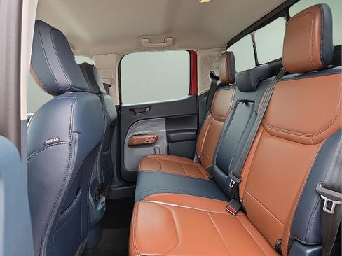 Certified 2022 Ford Maverick Lariat w/ Lariat Luxury Package image 10