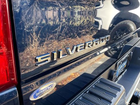 Certified 2022 Chevrolet Silverado 1500 LT image 8