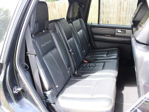 Used 2016 Ford Expedition Platinum AWD/4WD image 39