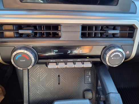 Used 2024 Toyota Tacoma SR5 image 19