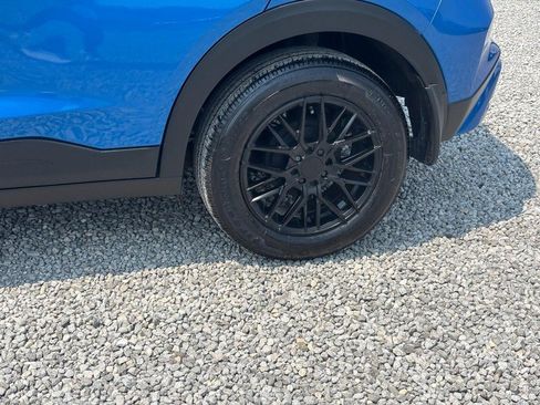Used 2025 Nissan Kicks Play S FWD image 12