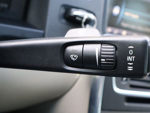 Used 2013 Volvo S60 T5 image 33