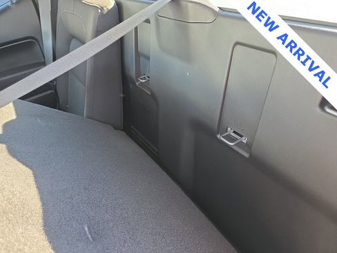 Used 2021 Chevrolet Colorado LT w/ Safety Package image 28