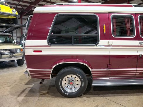 Used 1987 Ford E-150 and Econoline 150 RWD image 9