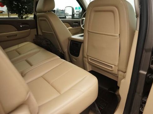 Used 2013 Chevrolet Silverado 2500 LTZ w/ LTZ Plus Package AWD/4WD image 14