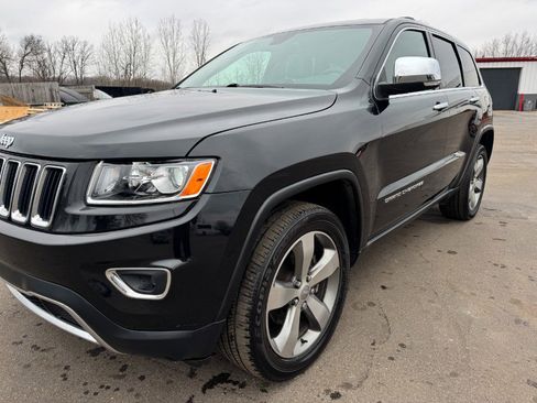 Used 2016 Jeep Grand Cherokee Limited image 9