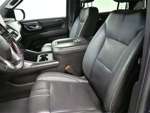 Certified 2022 Chevrolet Suburban RST w/ Sport Performance Package image 11