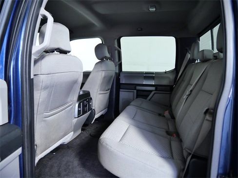 Used 2016 Ford F150 XLT w/ Equipment Group 302A Luxury image 16