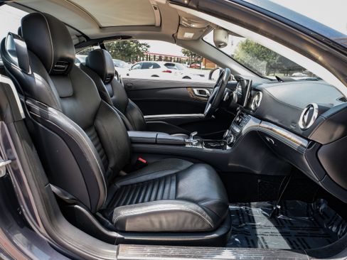 Used 2015 Mercedes-Benz SL 400 w/ Premium I Package image 25