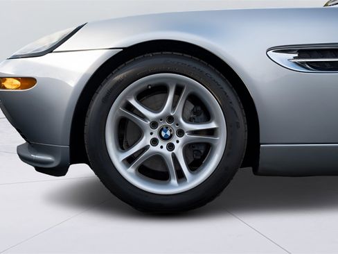 Used 2001 BMW Z8 image 23