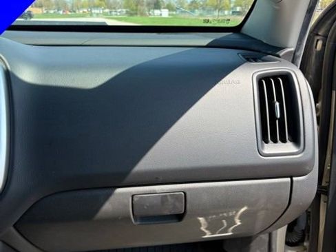 Used 2022 Chevrolet Colorado ZR2 w/ ZR2 Dusk Special Edition image 34