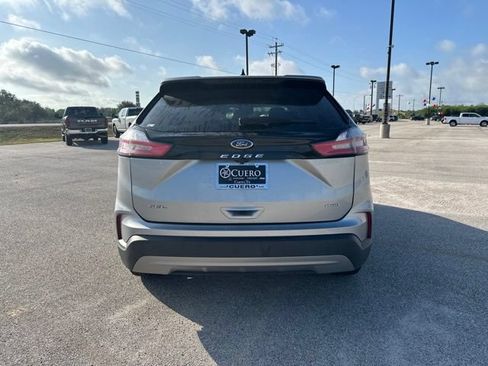 Used 2024 Ford Edge SEL AWD/4WD image 4