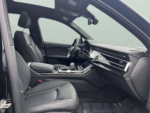 Used 2025 Audi Q7 Premium Plus image 27