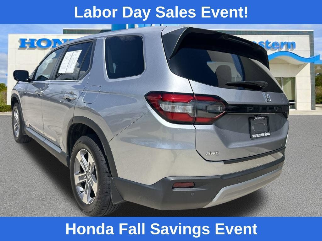 Used 2025 Honda Pilot EX-L image 7