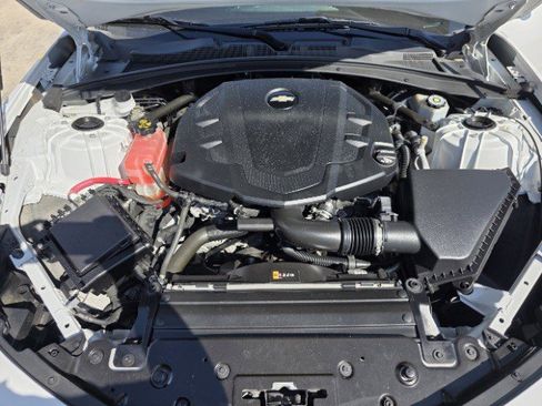 Used 2017 Chevrolet Camaro LT w/ RS Package image 40