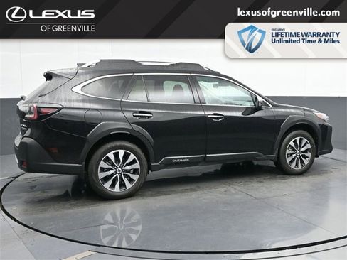 Used 2024 Subaru Outback Touring XT image 8