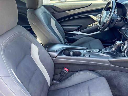 Used 2019 Chevrolet Camaro LT image 36