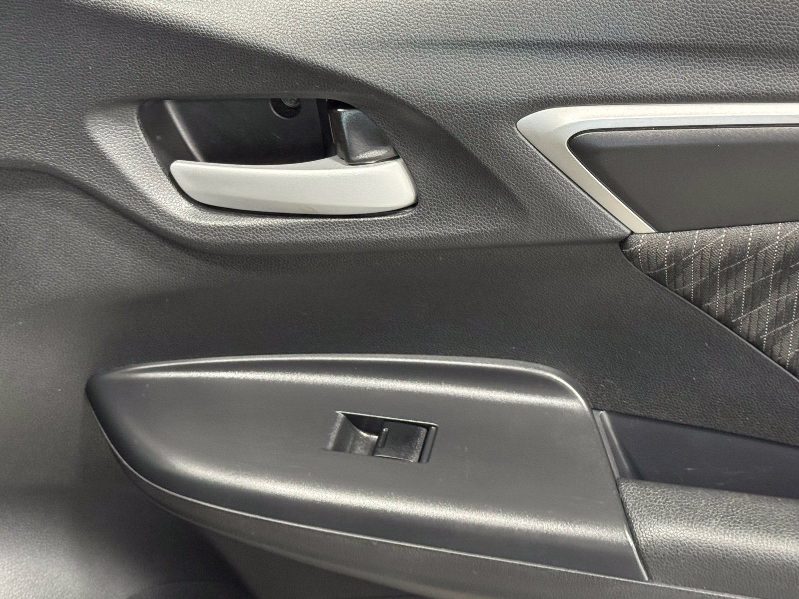 Used 2018 Honda Fit EX image 54