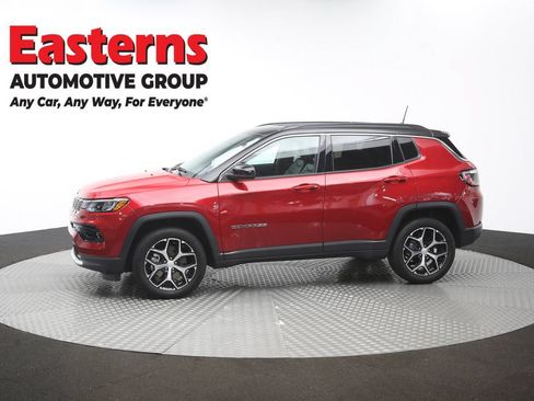 Used 2024 Jeep Compass Limited AWD/4WD image 57