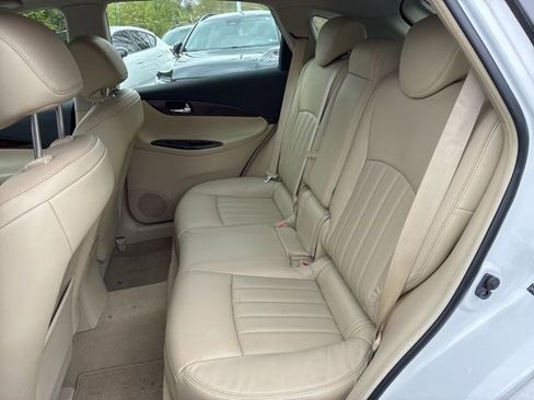 Used 2016 INFINITI QX50 AWD w/ Premium Plus Package image 17