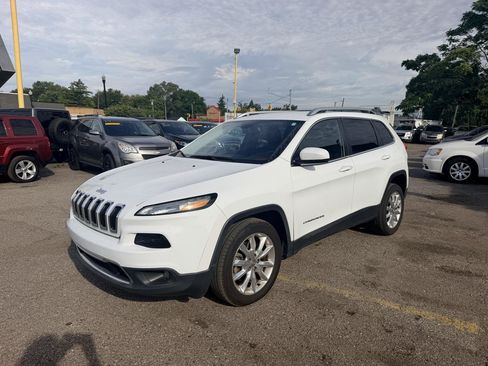 Used 2016 Jeep Cherokee Limited FWD image 1