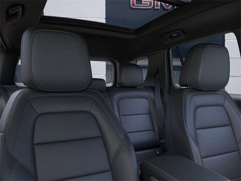 New 2026 GMC Terrain Elevation image 24