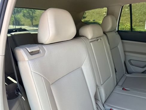 Used 2018 Volkswagen Atlas SEL AWD/4WD image 27