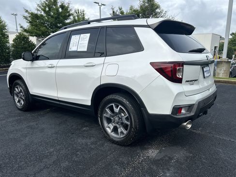Used 2023 Honda Passport TrailSport image 7