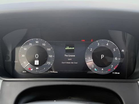 Certified 2026 Land Rover Range Rover Velar Dynamic SE AWD/4WD image 18