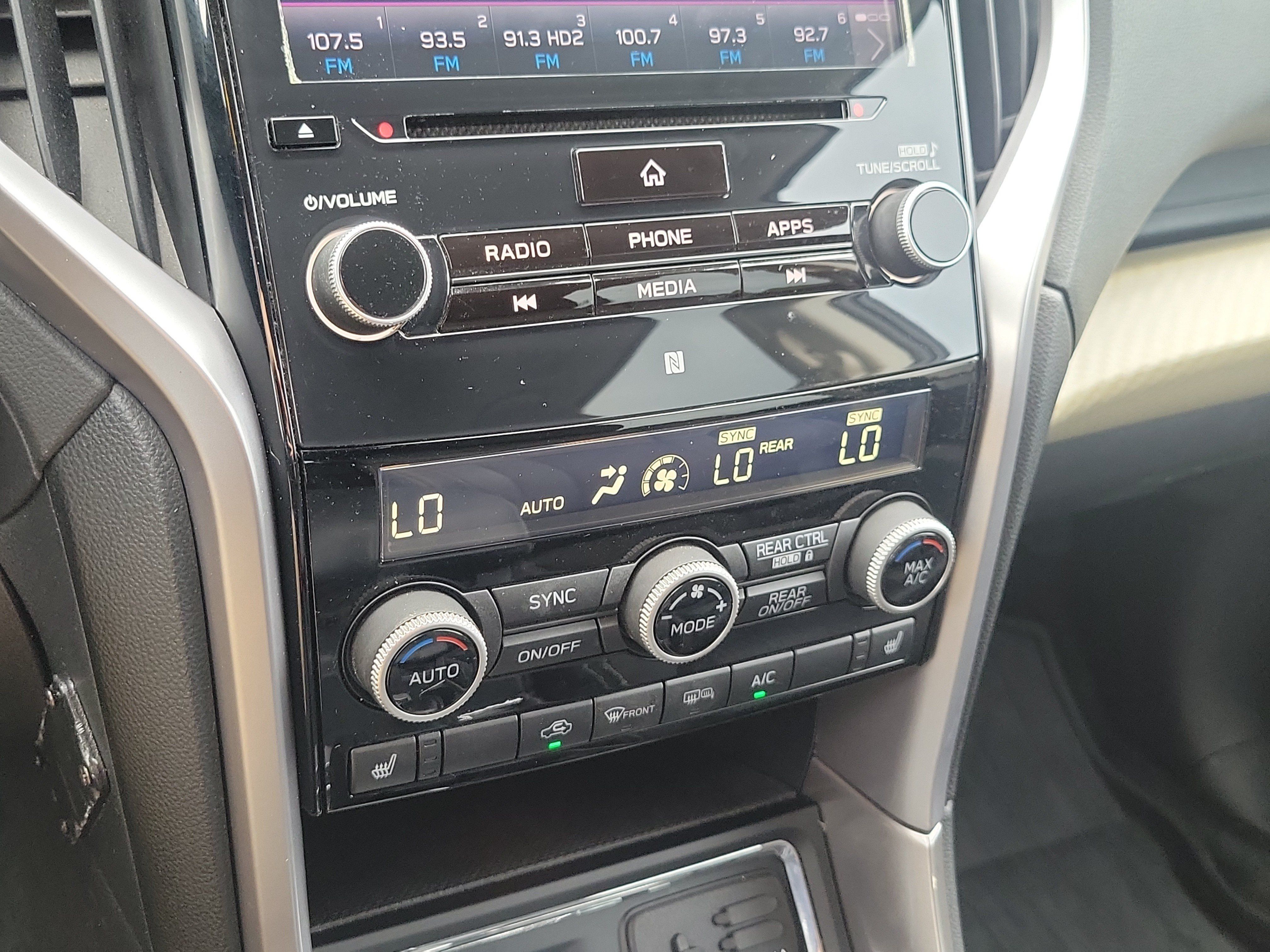 Used 2019 Subaru Ascent Premium AWD/4WD image 34