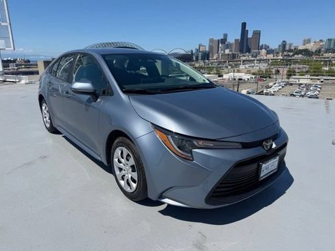 Used 2024 Toyota Corolla LE FWD image 1