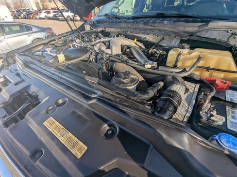 Used 2020 Ford F350 Lariat w/ Camper Package image 31