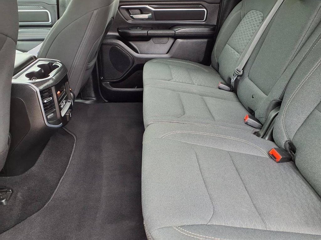 Used 2025 RAM 1500 Big Horn AWD/4WD image 12
