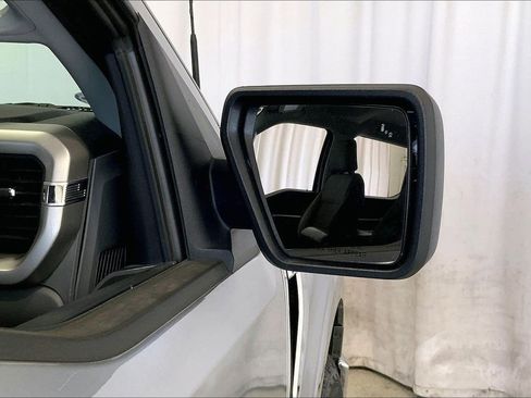 Used 2022 Ford F150 XLT w/ Trailer Tow Package image 11