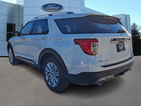 Certified 2023 Ford Explorer Limited w/ Limited Technology Package image 5