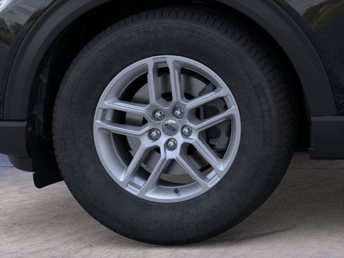 New 2026 Ford Explorer Active RWD image 19