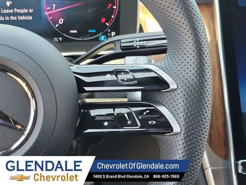 Used 2025 Mercedes-Benz GLC 300 image 32