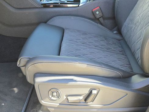 New 2025 Audi SQ5 Premium Plus image 17