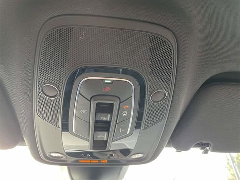 Used 2024 Audi SQ7 Premium Plus image 34