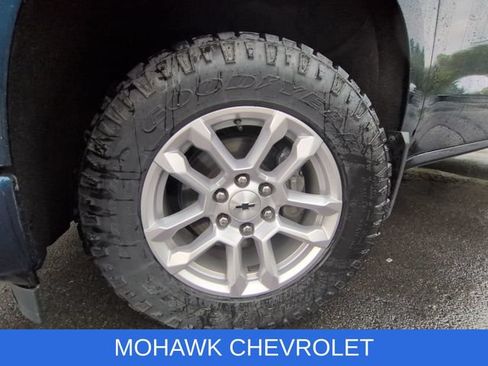 Used 2023 Chevrolet Silverado 1500 RST w/ Convenience Package II AWD/4WD image 34