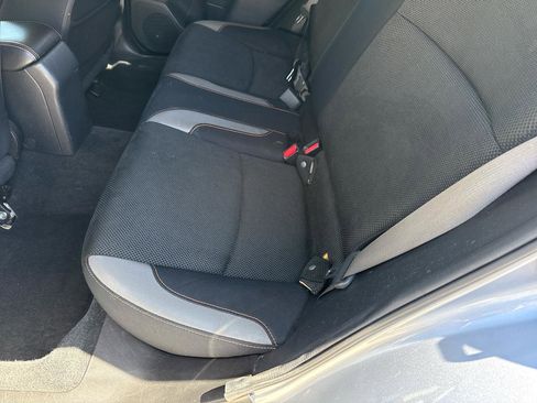 Used 2017 Subaru Crosstrek 2.0i Premium AWD/4WD image 42