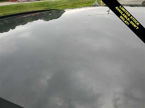 Used 2025 Hyundai Kona SEL AWD/4WD image 12