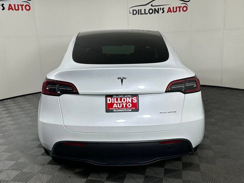 Used 2023 Tesla Model Y Long Range AWD/4WD image 8