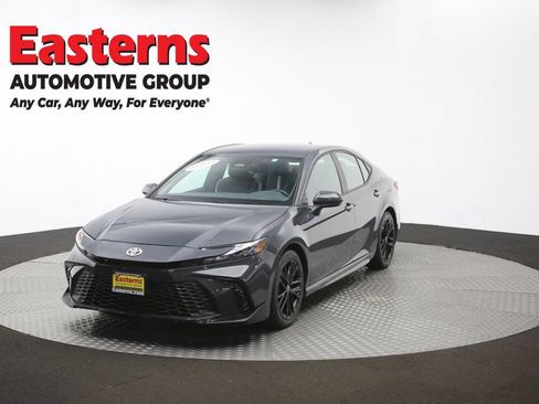 Used 2025 Toyota Camry SE FWD image 53
