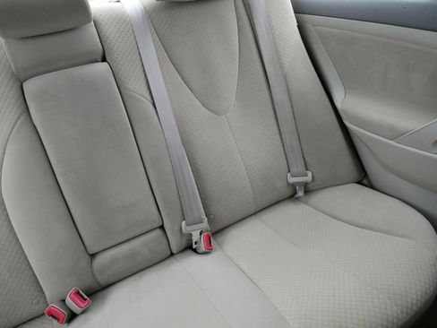 Used 2007 Toyota Camry Hybrid image 14