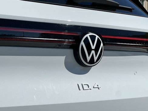 Used 2022 Volkswagen ID.4 Pro S RWD image 27