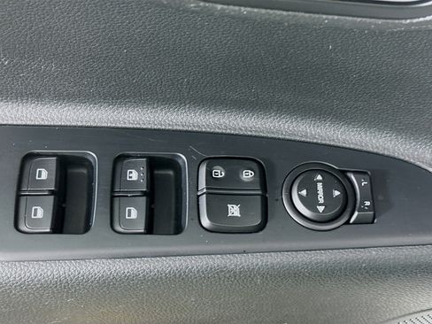 Used 2018 Kia Rio S image 15